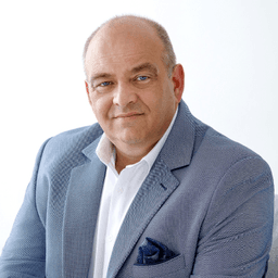 Dr. Lakos Roland
